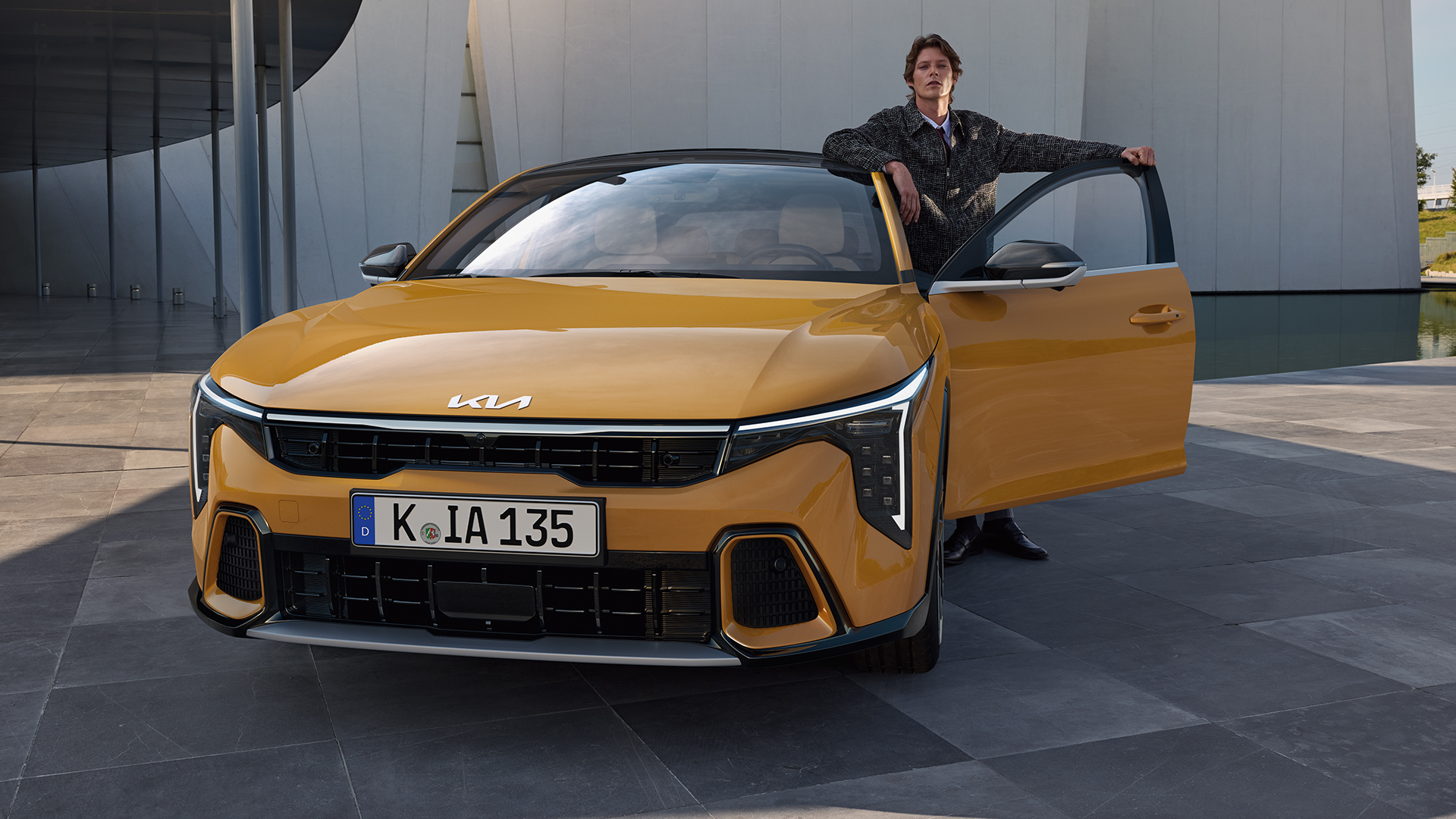 Kia K4 GTL Front Design.