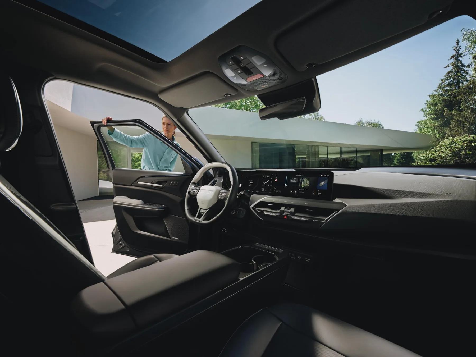 Innenraum des Kia EV5 GT-line mit Blick über das Armaturenbrett